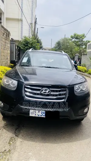 Hyundai Santa Fe 2010 Black
