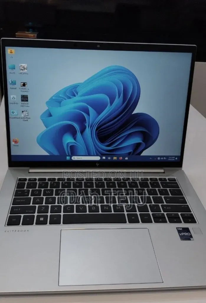 New Laptop HP EliteBook 840 G10 16GB Intel Core i7 SSD 512GB