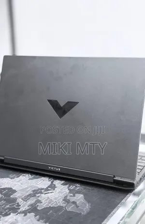New Laptop HP Victus 15 16GB AMD Ryzen 5 SSD 512GB