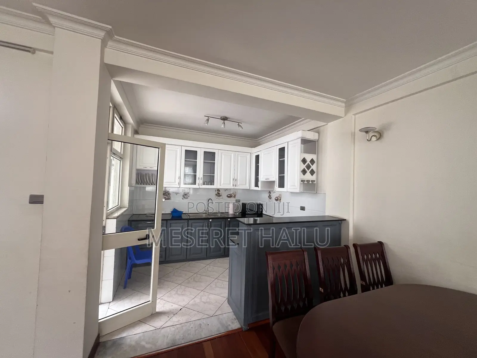 Furnished 5bdrm House in Bola, Bole for rent