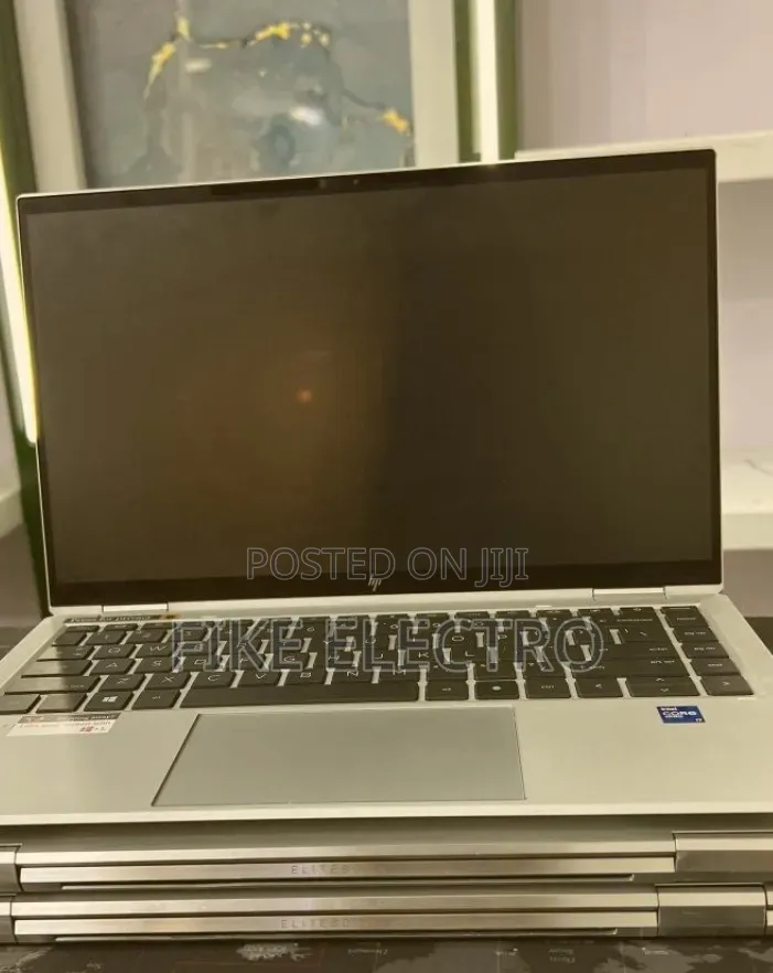 New Laptop HP EliteBook 1040 G8 32GB Intel Core i7 SSD 512GB