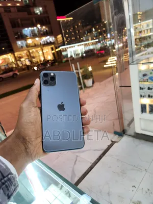 Apple iPhone 11 Pro Max 64 GB Blue