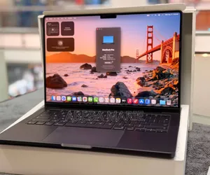 New Laptop Apple MacBook Pro 2025 M5 16GB Apple M5 Pro SSD 1T