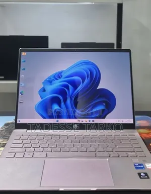 New Laptop HP Pavilion 14 16GB Intel Core i7 SSD 512GB