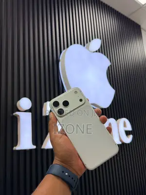 New Apple iPhone 17 Pro Max 256 GB Silver