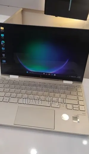 New Laptop HP Envy x360 8GB Intel Core i7 SSD 512GB
