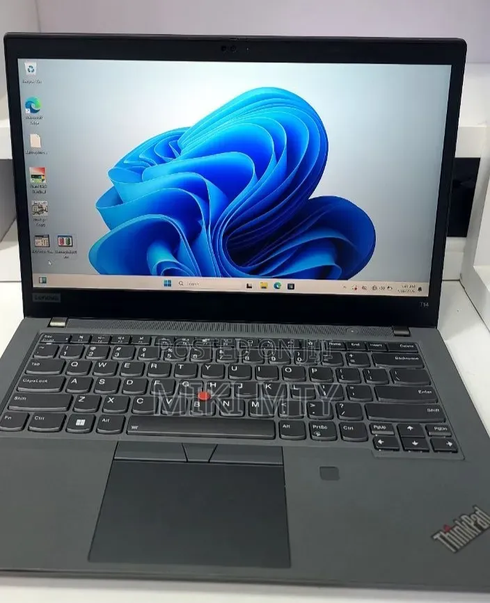 New Laptop Lenovo ThinkPad Yoga 16GB Intel Core i5 SSD 512GB