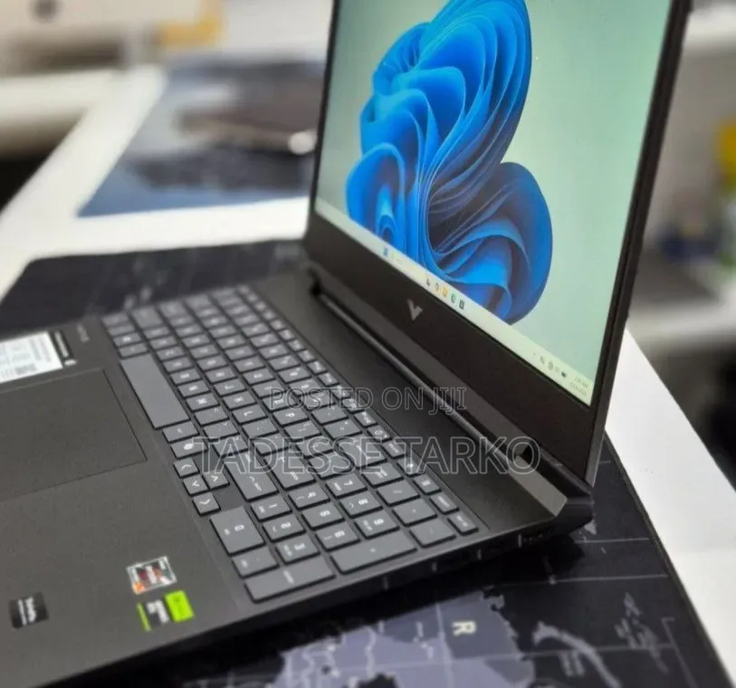New Laptop HP Victus 15 16GB AMD Ryzen 7 SSD 512GB