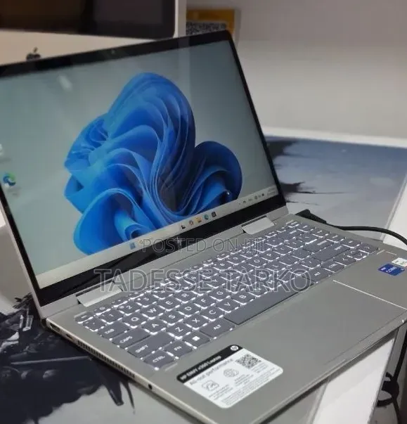 New Laptop HP Envy x360 8GB Intel Core i5 SSD 512GB