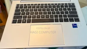 New Laptop HP EliteBook 840 G9 16GB Intel Core i7 SSD 512GB