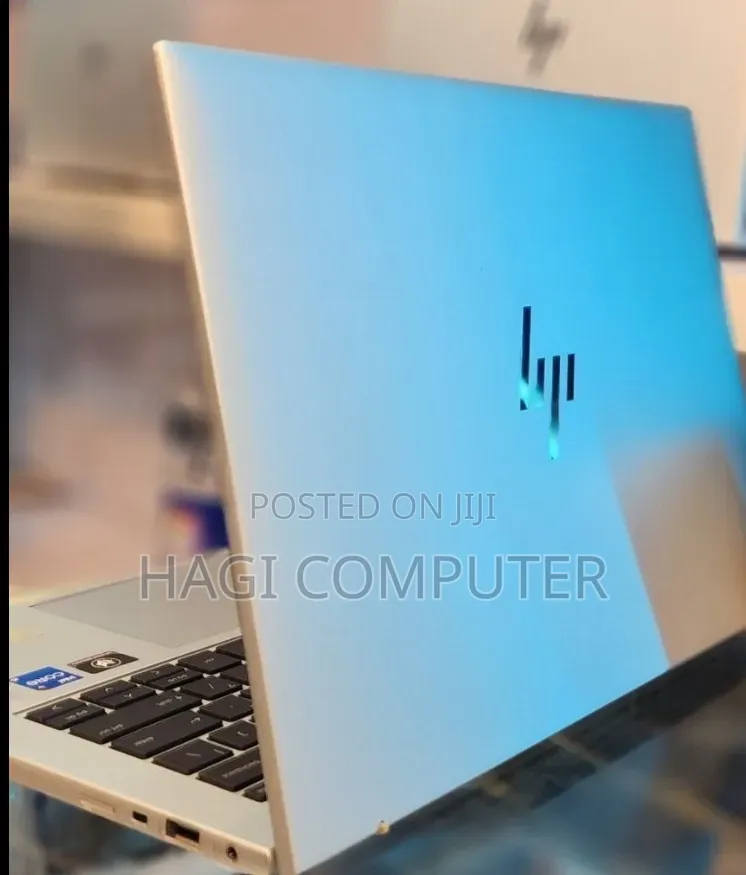 New Laptop HP EliteBook 840 G9 16GB Intel Core i5 SSD 512GB