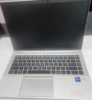 New Laptop HP EliteBook 840 G8 16GB Intel Core i7 SSD 512GB