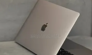 New Laptop Apple MacBook Pro 2020 M1 8GB Apple M1 SSD 512GB
