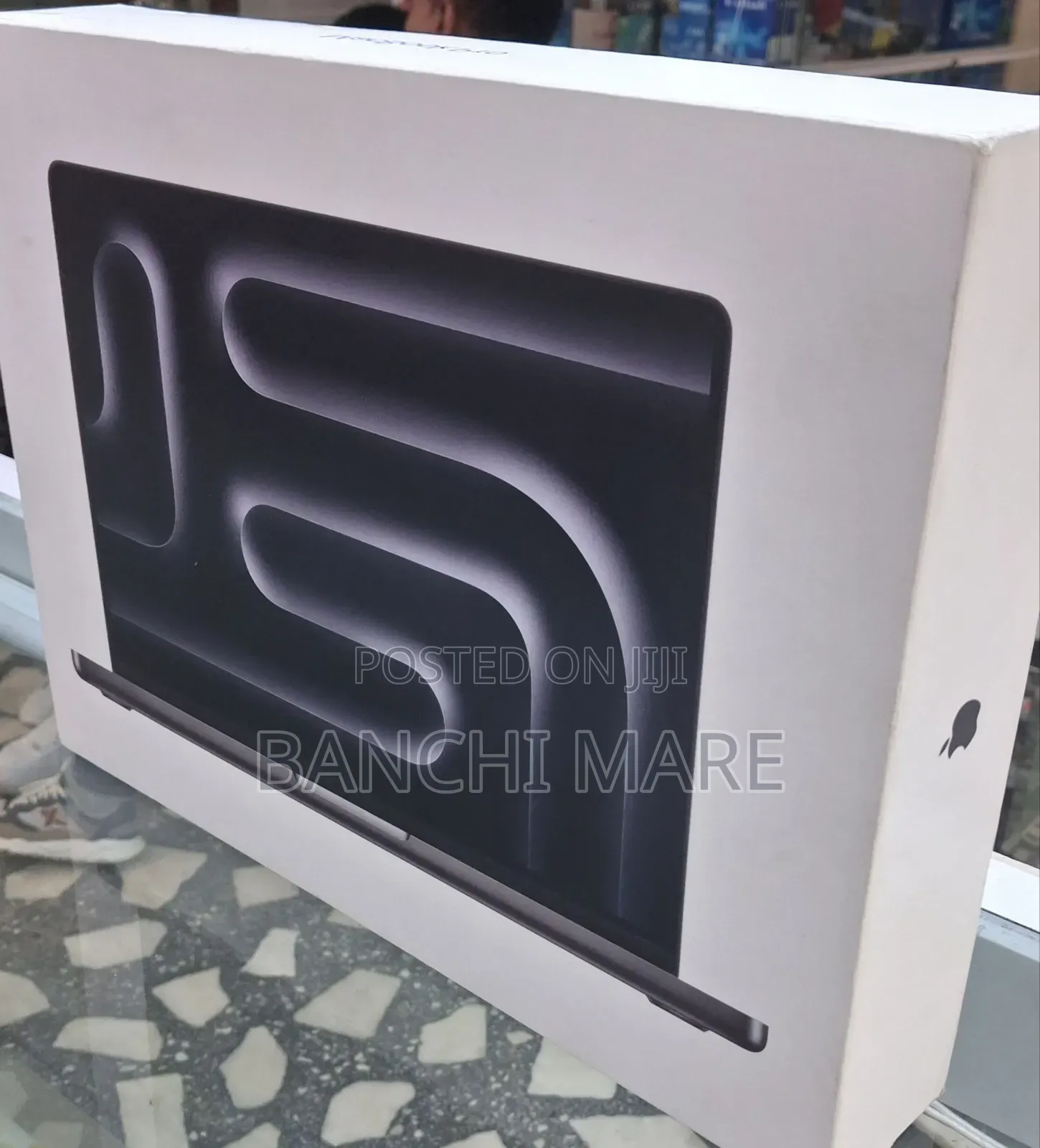 New Laptop Apple MacBook Pro 2025 M5 36GB Apple M5 Pro SSD 2T