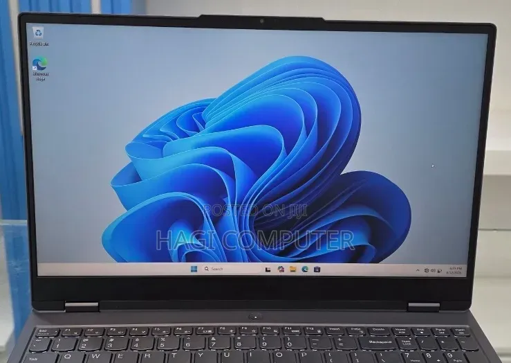 New Laptop Lenovo Legion 5 24GB Intel Core i7 SSD 1T