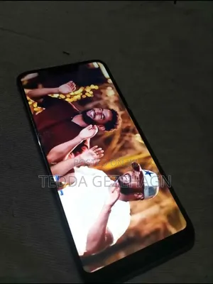 Honor 8C 64 GB Silver