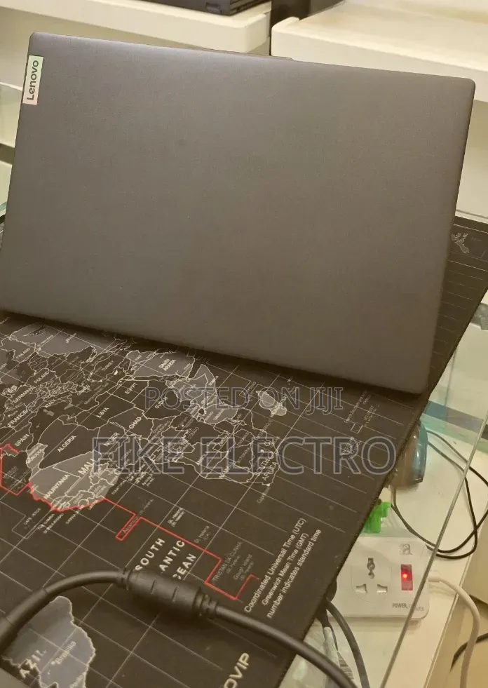 New Laptop Lenovo Ideapad 3 16GB Intel Core i5 SSD 512GB