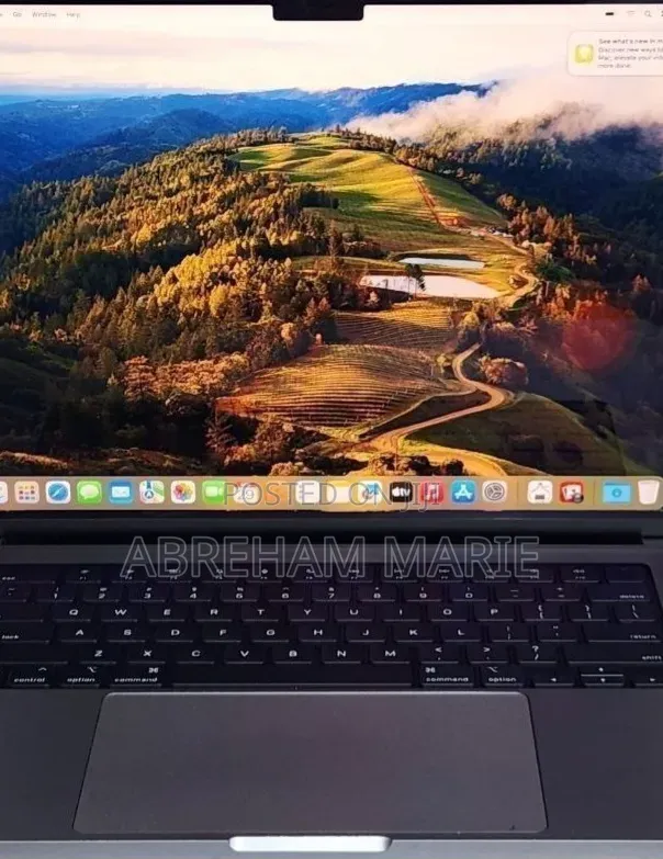 New Laptop Apple MacBook Pro 2017 32GB Nvidia SSD 512GB