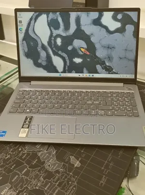 New Laptop Lenovo Ideapad 3 16GB Intel Core i5 SSD 512GB