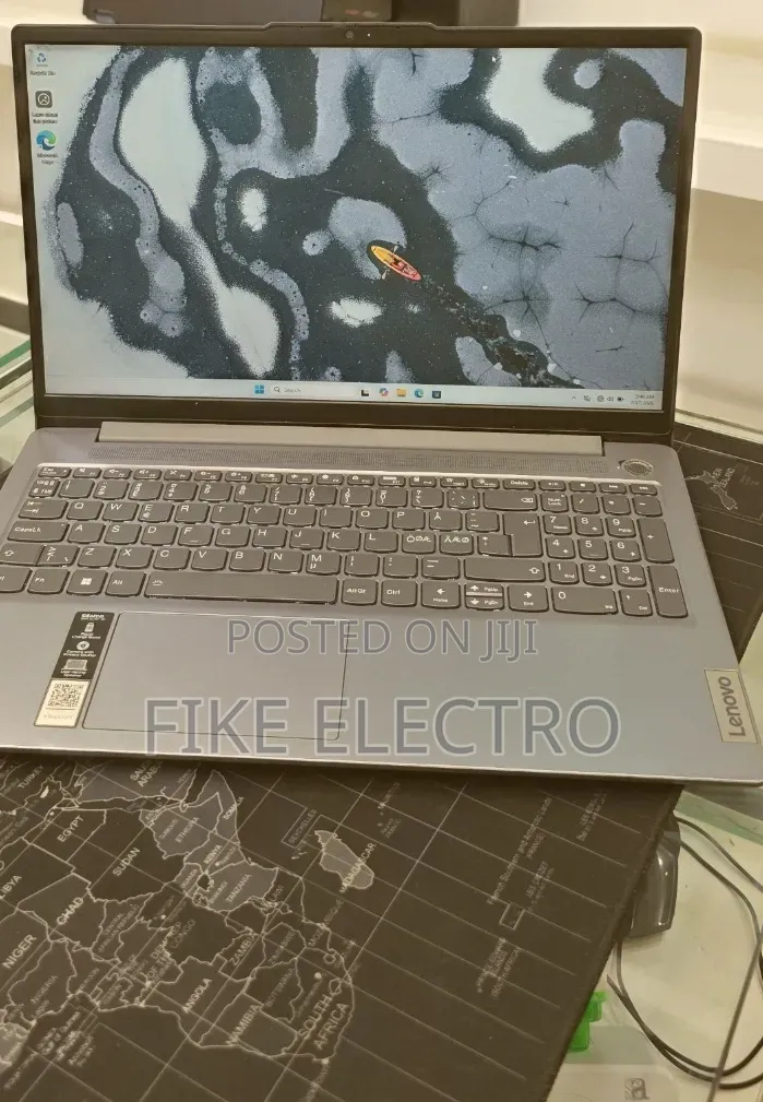 New Laptop Lenovo Ideapad 3 16GB Intel Core i5 SSD 512GB