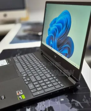 New Laptop HP Victus 15 16GB AMD Ryzen 7 SSD 512GB