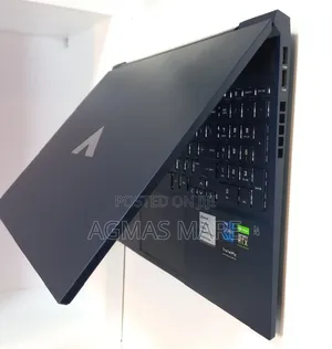 New Laptop HP Victus 15 16GB Intel Core i7 SSD 512GB