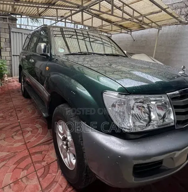 Toyota Land Cruiser 2007 Gray