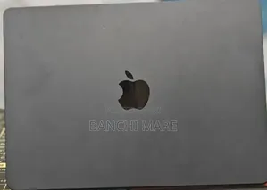 New Laptop Apple MacBook Air 2022 M2 8GB Apple M2 SSD 512GB