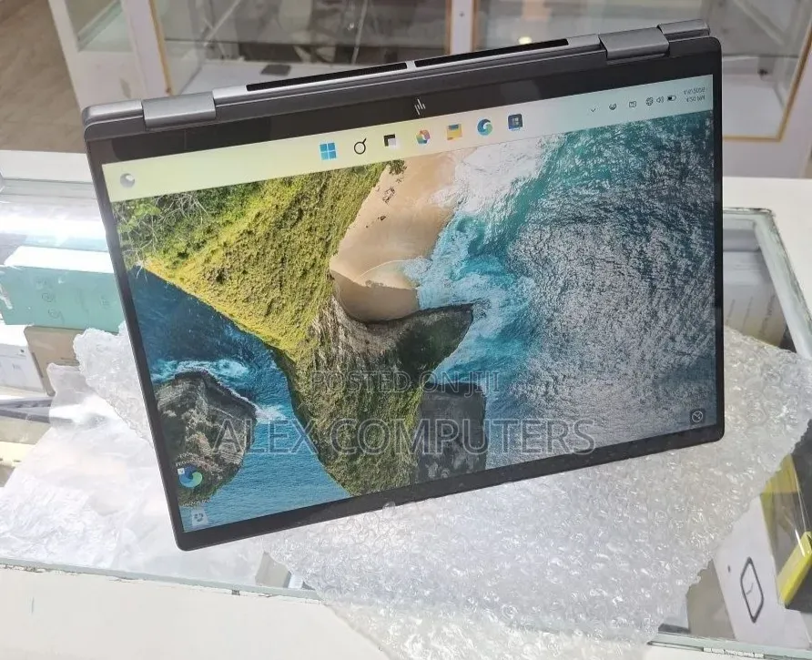 New Laptop HP Envy 15 16GB Intel Core Ultra 7 SSD 1T