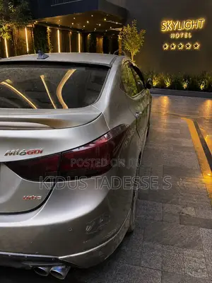 Hyundai Avante 2012 Gray