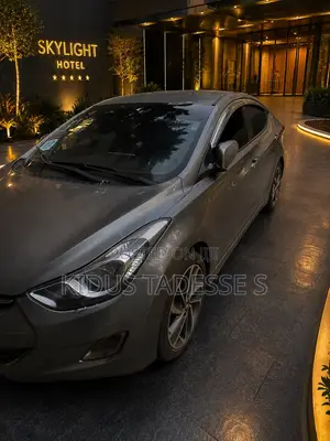 Hyundai Avante 2012 Gray