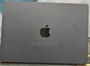 New Laptop Apple MacBook Air 2022 M2 8GB Apple M2 SSD 512GB