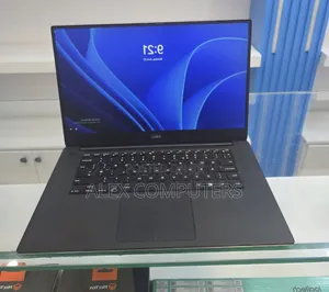 New Laptop Dell Precision 3530 16GB Intel Core i7 SSD 512GB
