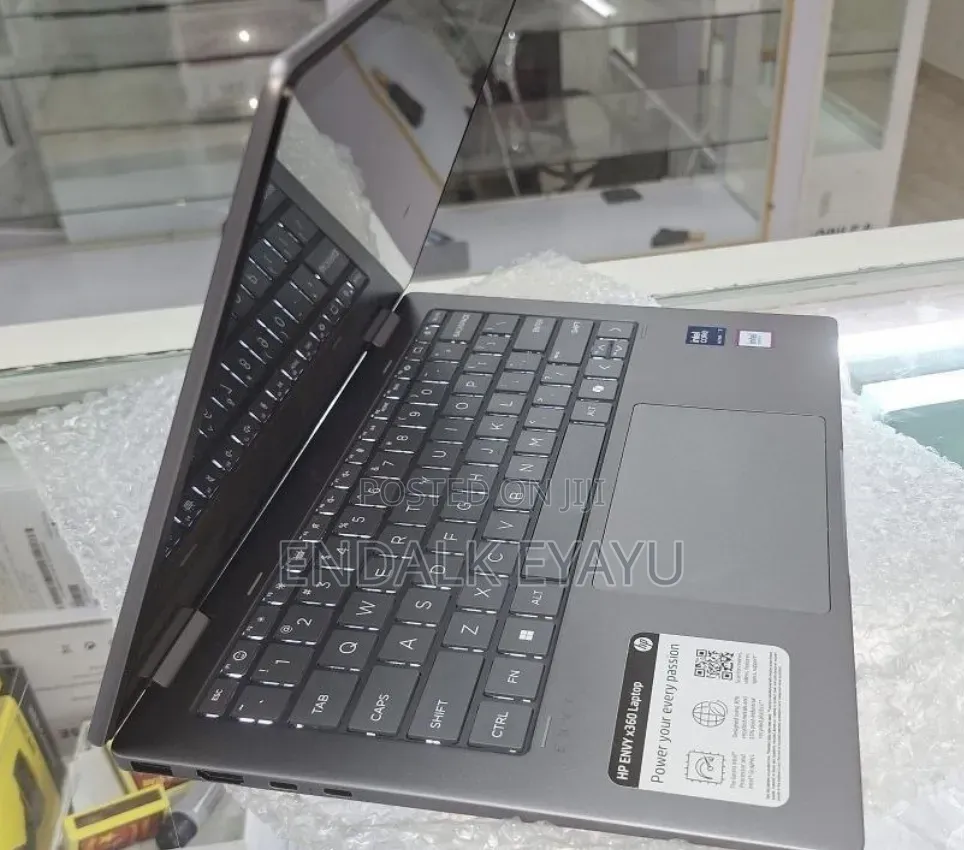 New Laptop HP Envy x360 16GB Intel Core Ultra 7 SSD 1T
