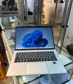 New Laptop HP EliteBook 840 G9 16GB Intel Core i7 SSD 512GB