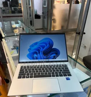 New Laptop HP EliteBook 840 G9 16GB Intel Core i7 SSD 512GB