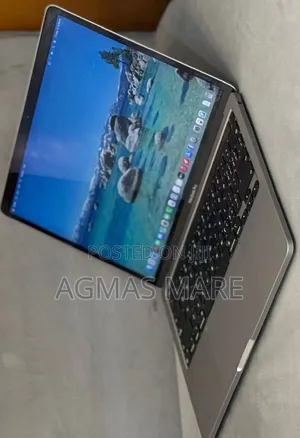 New Laptop Apple MacBook Pro 2020 M1 8GB Apple M1 SSD 512GB