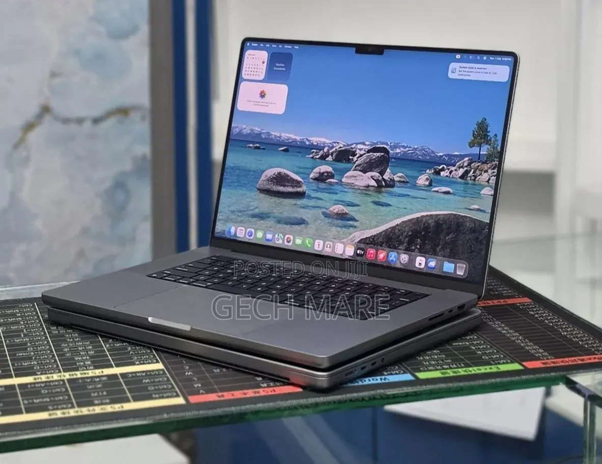 New Laptop Apple MacBook Pro 2021 M1 32GB Apple M1 Pro SSD 1T