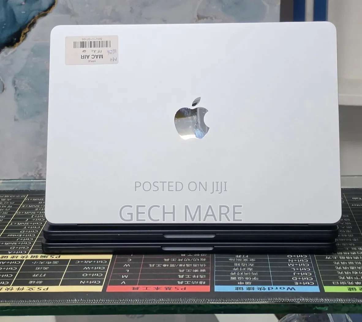 New Laptop Apple MacBook Pro 2021 M1 16GB Apple M1 Pro SSD 256GB