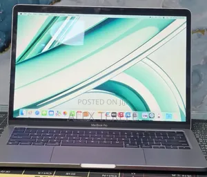 New Laptop Apple MacBook Pro 2022 M2 8GB Apple M2 SSD 256GB