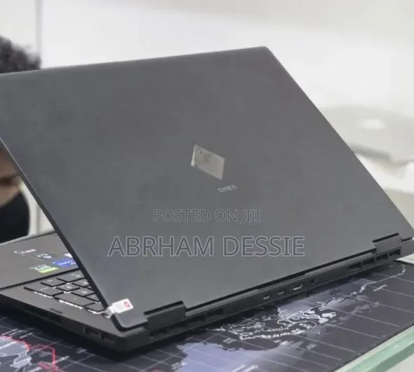 New Laptop HP 16GB Intel Core i9 SSD 512GB