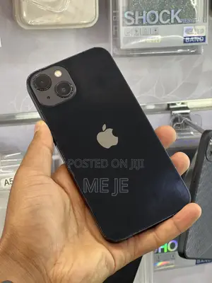 Apple iPhone 13 128 GB