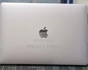 New Laptop Apple MacBook Pro 2022 M2 8GB Apple M2 SSD 256GB