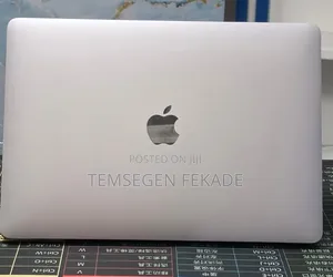 New Laptop Apple MacBook Pro 2022 M2 8GB Apple M2 SSD 256GB