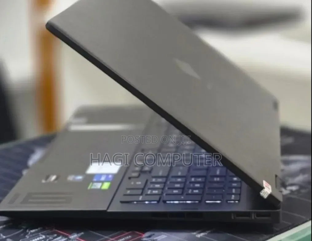 New Laptop HP Omen 16 16GB Intel Core i9 SSD 512GB