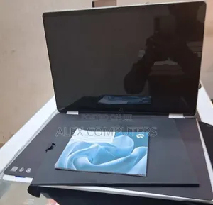 New Laptop HP OmniBook 5 14" 16GB Intel Core 7 SSD 512GB