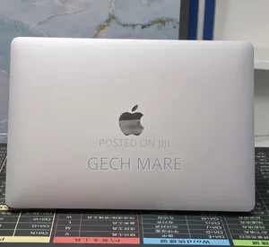 New Laptop Apple MacBook Pro 2022 M2 8GB Intel SSD 256GB