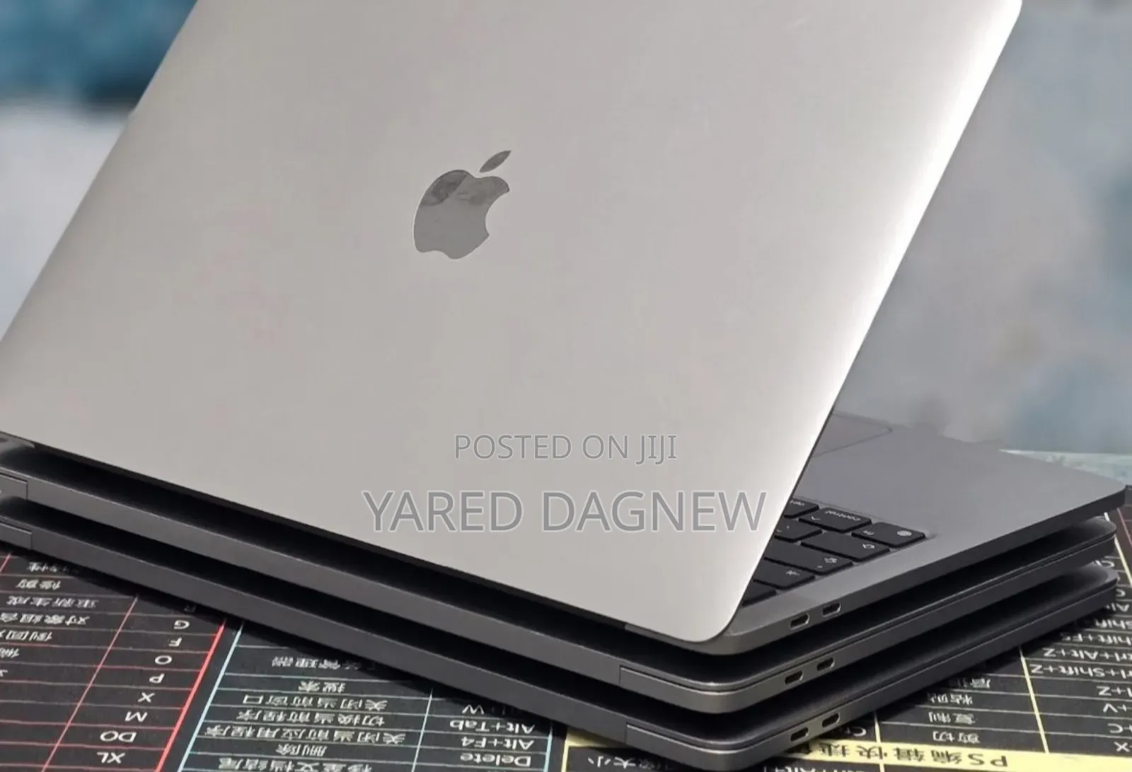 New Laptop Apple MacBook Pro 2020 M1 8GB Apple M1 Pro SSD 512GB