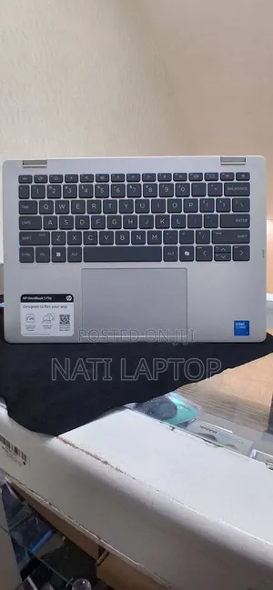 New Laptop HP OmniBook Ultra Flip 14" 16GB Intel Core 7 SSD 512GB