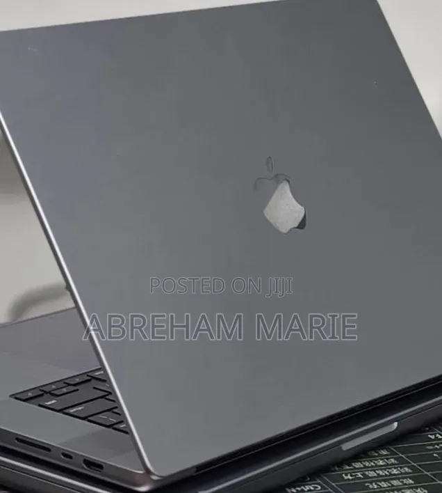 New Laptop Apple MacBook Pro 2021 M1 Max 32GB Apple M1 Max SSD 1T